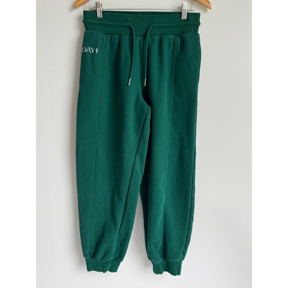 Thread Vision Day 1 Forest Green Jogger Sweatpants Streetwear Seam Detail Medium